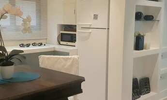 Imagem 4: Flat em Copacabana, próximo a Praia, Posto 5. Silencioso, indevassável, vista para o verde