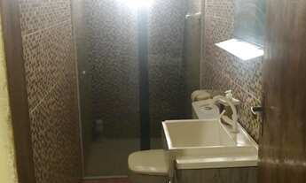 Imagem 7: Casa com 2 pav para venda com 120 metros quadrados com 5 quartos