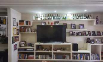 Imagem 7: Casa para venda possui 299 metros quadrados com 3 quartos em Itapuã - Salvador - Bahia