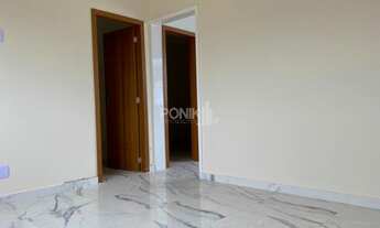 Imagem 2: Casa à venda no bairro Caiçara - Praia Grande/SP