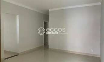 Imagem 3: Casa à venda, 3 quartos, 1 suíte, 3 vagas, SEGISMUNDO PEREIRA - Uberlândia/MG