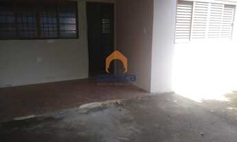Imagem 3: Casa para Venda em Mirassol, Jardim Santa Cláudia, 2 dormitórios, 1 banheiro, 2 vagas