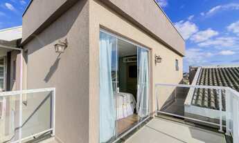 Imagem: Curitiba - Casa Padrão - Portão