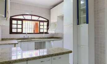 Imagem 3: Cód.: 13717 - Casa com 04 dormitórios e planejados com 04 vagas de garagem. Campestre, San