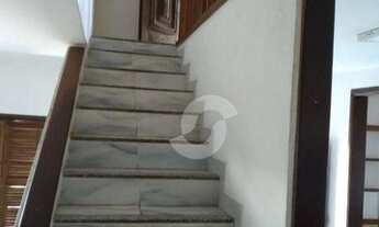 Imagem 2: Casa com 4 dormitórios à venda, 400 m² por R$ 800.000,00 - Fonseca - Niterói/RJ