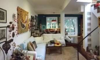 Imagem 4: Casa com 300m², 3 dormitórios, sendo 1 suite, 2 vagas - Bairro Espíirito Santo