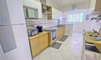 Imagem 4: Apartamento quatro dormitorios,sendo três suítes vista para o mar em Guilhermina - Praia G