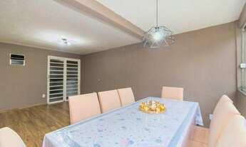 Imagem 4: CASA com 3 dormitórios à venda por R$ 410.000,00 no bairro Sítio Cercado - CURITIBA / PR