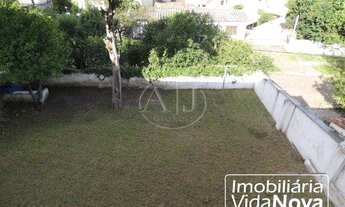 Imagem 3: Casa com 5 (cinco) dormitórios e 5 (cinco) vagas de garagem no Bairro Três Figueiras em Po