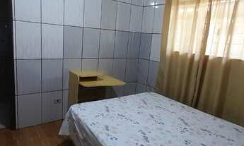 Imagem 6: Casa mobiliada Xaxim com quarto,cozinha e banheiro. Próximo ao Jacomar e Big