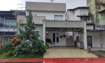 Imagem: Condomínio Cidade Jardim 1, casa com 4/4