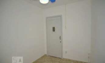 Imagem 3: Apartamento para Aluguel - Catete, 2 Quartos, 45 m2