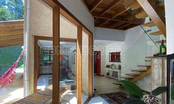 Imagem 7: Casa para Venda em Carapicuíba, Granja Viana, 3 dormitórios, 1 suíte, 3 banheiros, 4 vagas