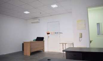 Imagem 3: Sala não mobiliada para locação ao lado do metrô Faria Lima