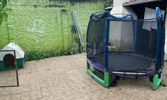 Imagem 5: PORTO ALEGRE - Casa Padrão - Floresta