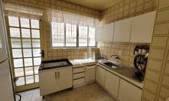 Imagem 3: Casa com 4 dormitórios à venda, 338 m² por R$ 692.000,00 - Ponta de Baixo - São José/SC