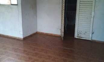 Imagem 4: Casa pra aluga. A venda também