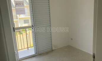 Imagem 5: Casa para Venda em Cotia, Granja Viana, 2 dormitórios, 2 banheiros, 2 vagas