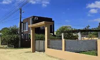 Imagem: Casa em Imbituba localizada no bairro Alto