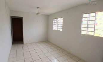 Imagem 3: Apartamento com 3 dormitórios para alugar, 75 m² por R$ 1.650,00/mês - Jardim Santa Lúcia