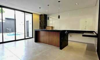 Imagem 6: Casa à venda em Goiânia, Residencial Vereda dos Buritis, com 3 suítes, com 197 m²