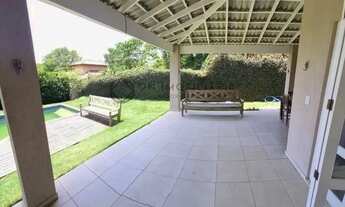 Imagem 2: Casa Impecável, 4 Suítes, Piscina, Gourmet e Mobiliada 450m² de Terreno