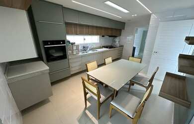 Imagem 5: Condomínio Granville Imóvel para aluguel e venda possui 300 metros quadrados com 4 quartos