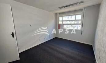 Imagem 5: EXCELENTE OPORTUNIDADE NO CORAÇÃO DA CIDADE: SALA COMERCIAL ESPAÇOSA EM ANDAR ALTO, COM SE