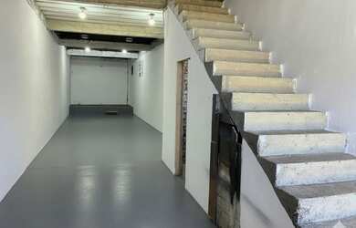 Imagem 2: Galpão 85m² para fins comerciais