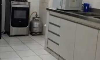 Imagem 5: Quarto disponível no coração de boa viagem (Somente para mulheres