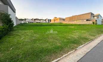 Imagem 2: Jardins Nápoles - Lote sem vizinho de frente, lote plano, com 377,25 m²