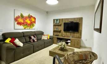 Imagem 7: Linda casa com piscina e banheira de hidro!