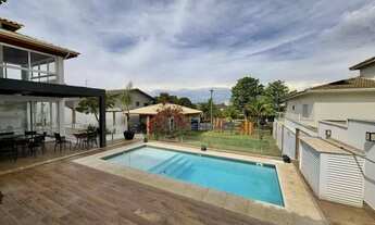 Imagem: Sobrado com 4 suítes à venda, 425 m²