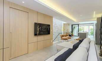 Imagem 7: IMPECÁVEL! SOBRADO MOBILIADO com acabamentos nobres, no bairro Boa Vista - Curitiba/PR Ref