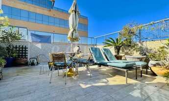 Imagem 2: Cobertura 4 dormitórios com Piscina no Centro de Florianópolis