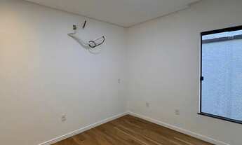 Imagem 6: Vila Suíça 03 Qts (1 suíte com closet) Piscina com hidromassagem e cascata