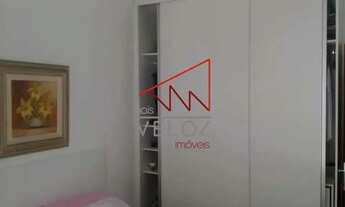 Imagem: Apartamento - / Residencial / Glória