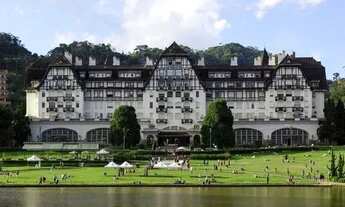 Imagem: Apto Quitandinha, próximo do Hotel, novíssimo