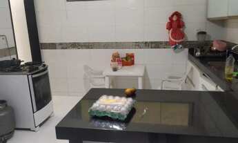 Imagem 5: REPÚBLICA MASCULINA MUITO PRÓXIMA À UFJF