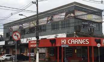 Imagem 2: Sala Comercial de 240m² no Bairro Barnabé - Ideal para Restaurante ou Salão de Festas