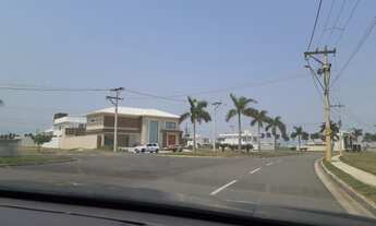 Imagem 7: Casa de condomínio para venda tem 200 metros quadrados com 3 quartos