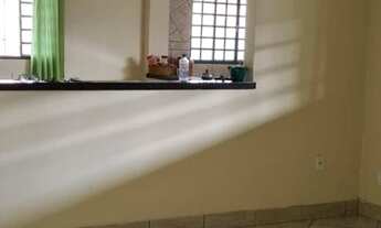 Imagem 5: Casa 4 Dormitórios sendo 1 suíte para venda em Alexânia - GO