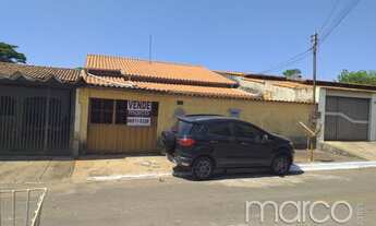 Imagem: Casa com 4 quartos - Bairro Vila Itatiaia