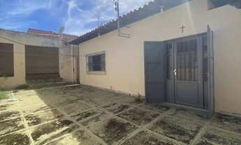 Imagem 2: Casa para venda com 200 metros quadrados com 3 quartos em Aeroporto - Teresina - Piauí