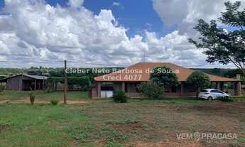 Imagem: VENDO CHÁCARA MEDINDO 8,5 HECTARES Á 28