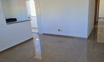 Imagem 4: Betim - Casa Padrão - Bandeirinhas