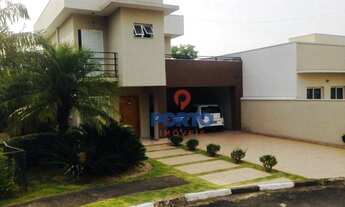 Imagem: Casa com 3 Dormitórios e suíte em condomínio