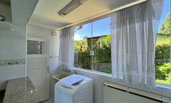 Imagem 4: Oportunidade! Amplo Apartamento Com Excelente Localização em Campos Do Jordão