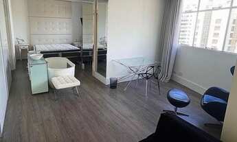 Imagem 6: Excelente loft decorado com 120 de área privativa e pé direito de 6.40mts no Batel