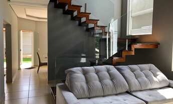 Imagem 3: Casa de condomínio sobrado para venda tem 300 metros quadrados com 3 suítes